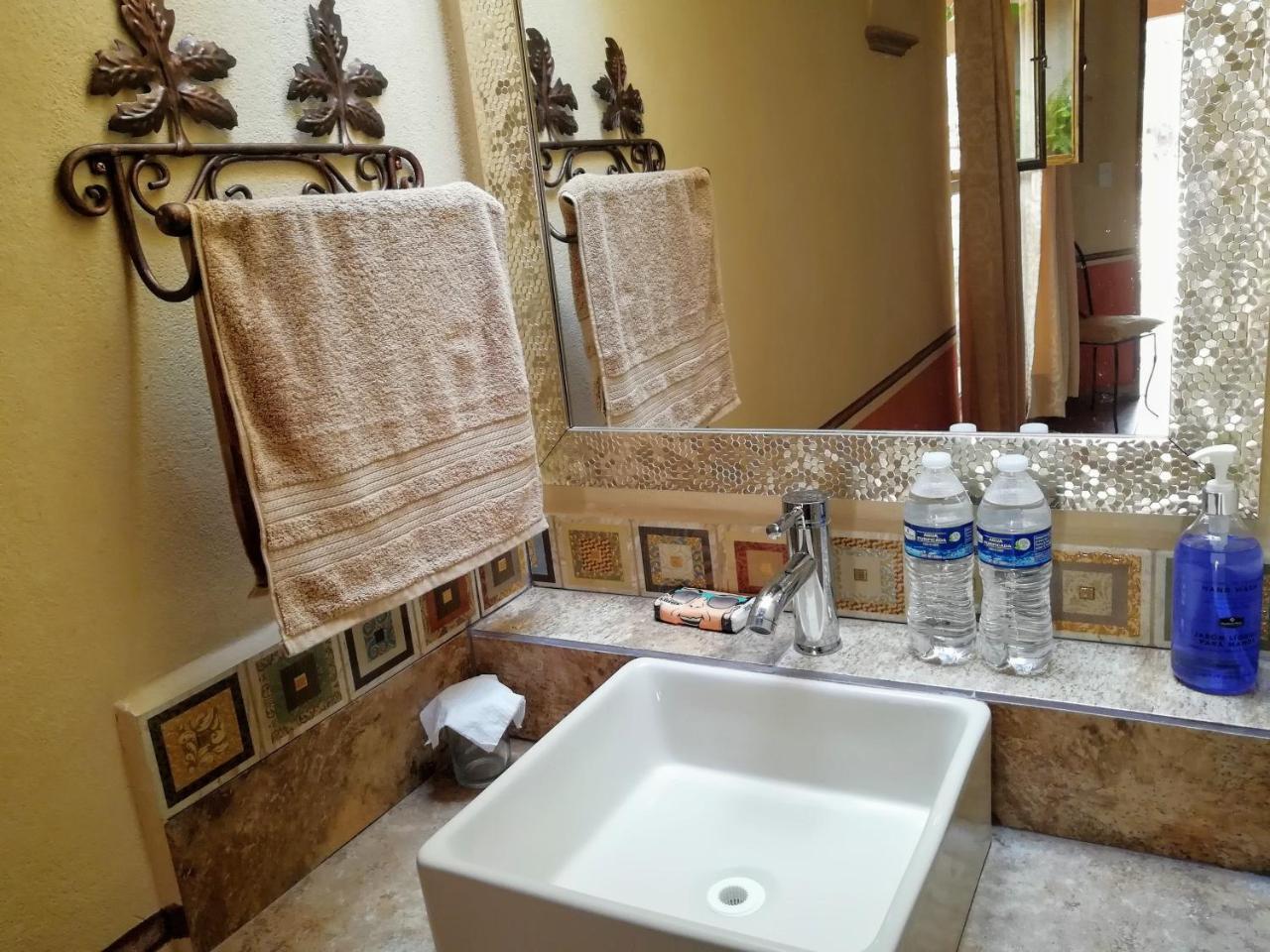 Hotel Posada Maria Bonita Bernal Luaran gambar