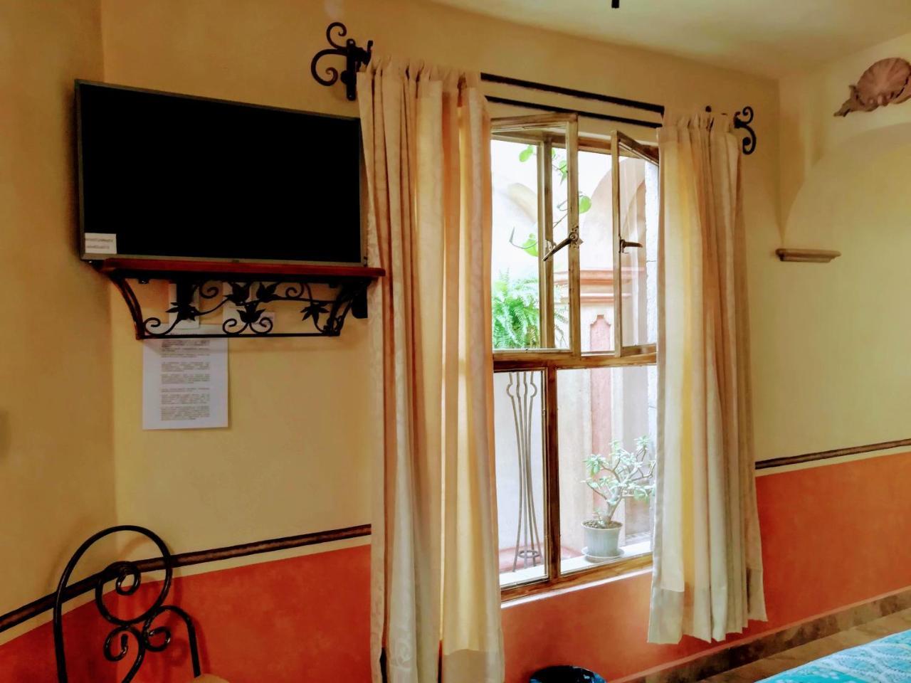 Hotel Posada Maria Bonita Bernal Luaran gambar